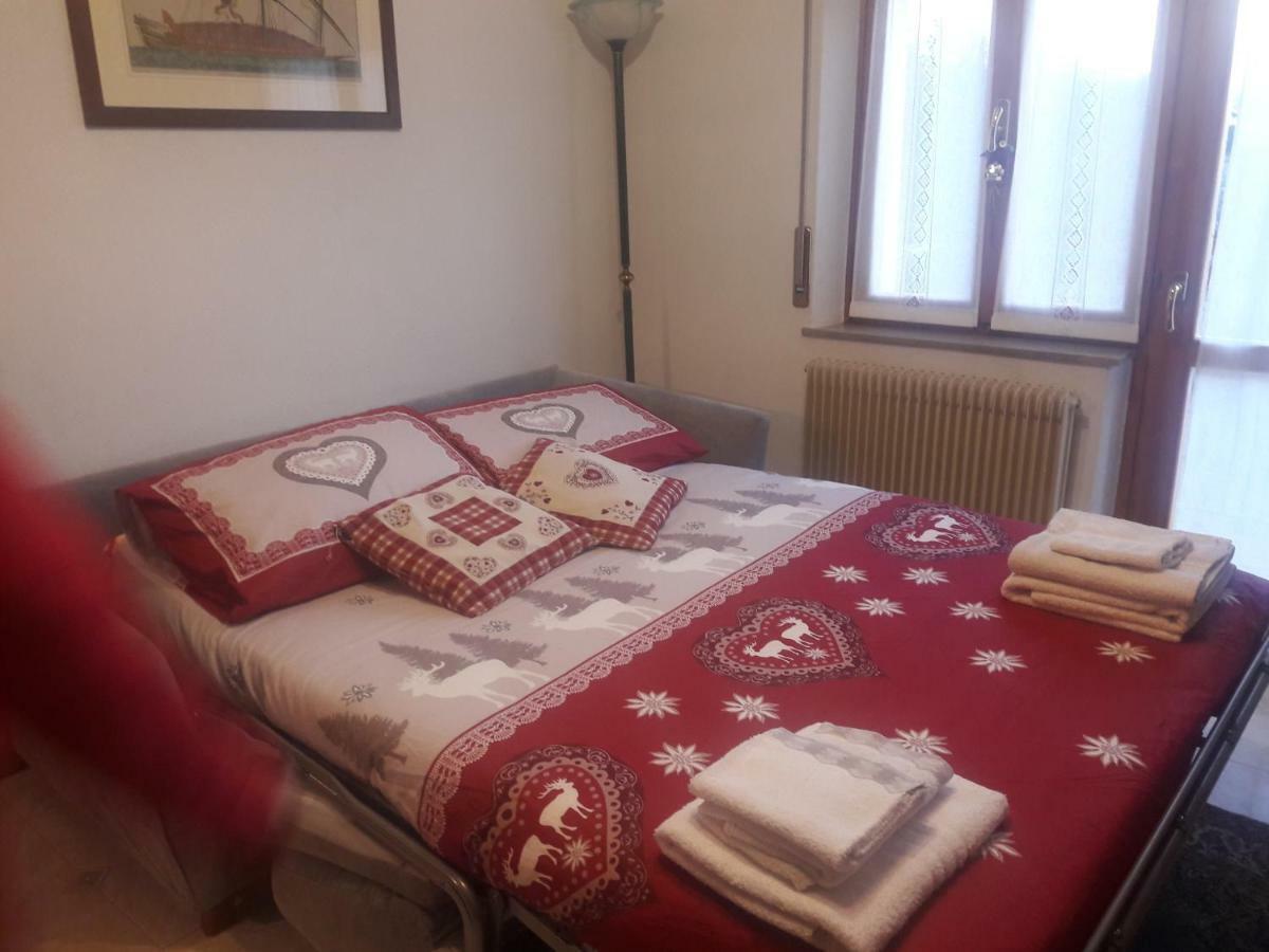 Residenza Letizia Apartamento Nemeggio Exterior foto
